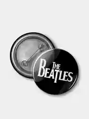 Белый значок "The Beatles" из серии "Рок", 37 мм