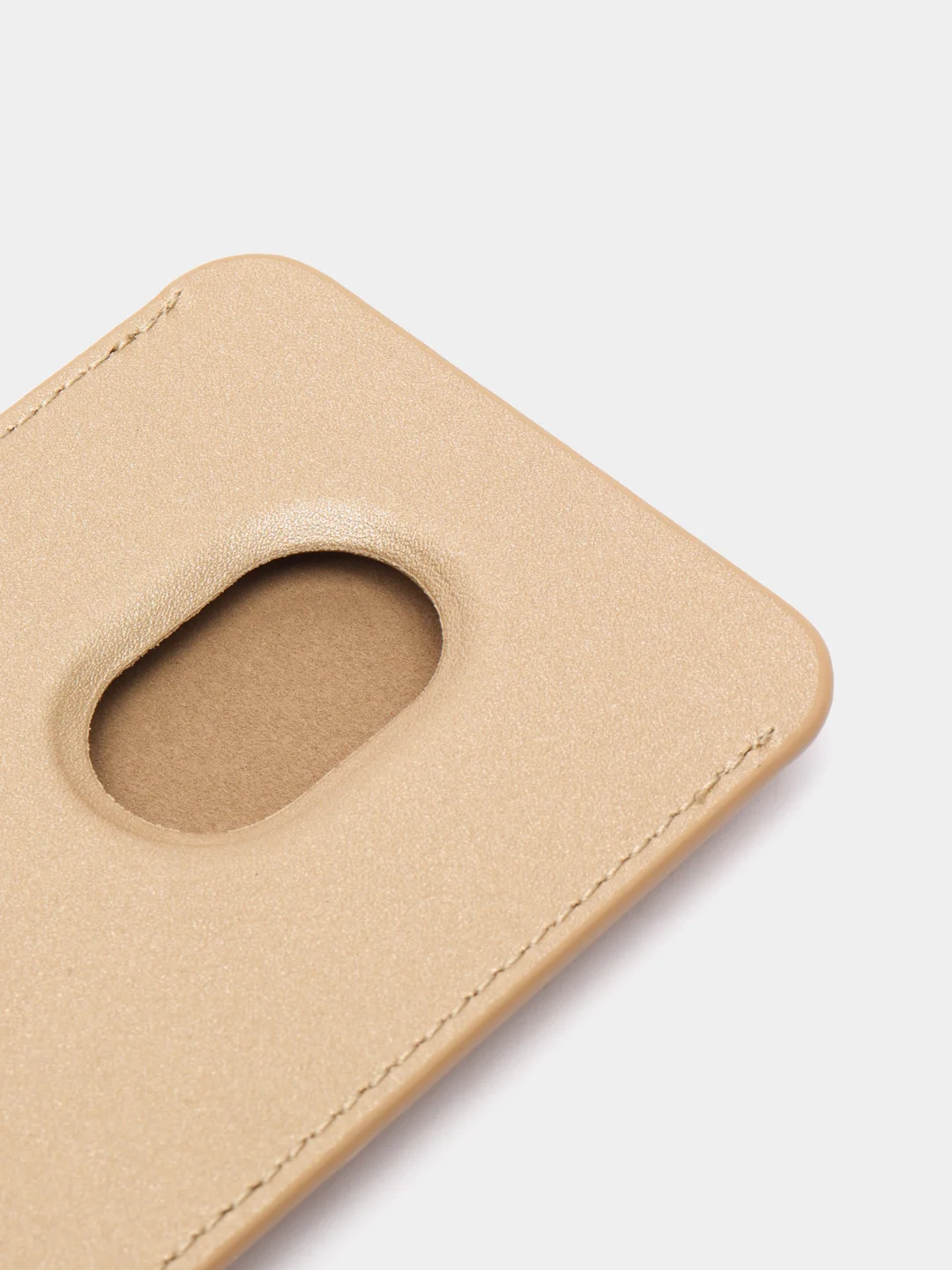 Песочный хаки картхолдер MagSafe Wallet для iPhone