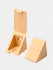 Бежевый уголок мебельный, пластик