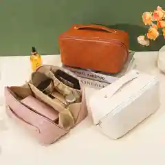 Косметичка дорожная