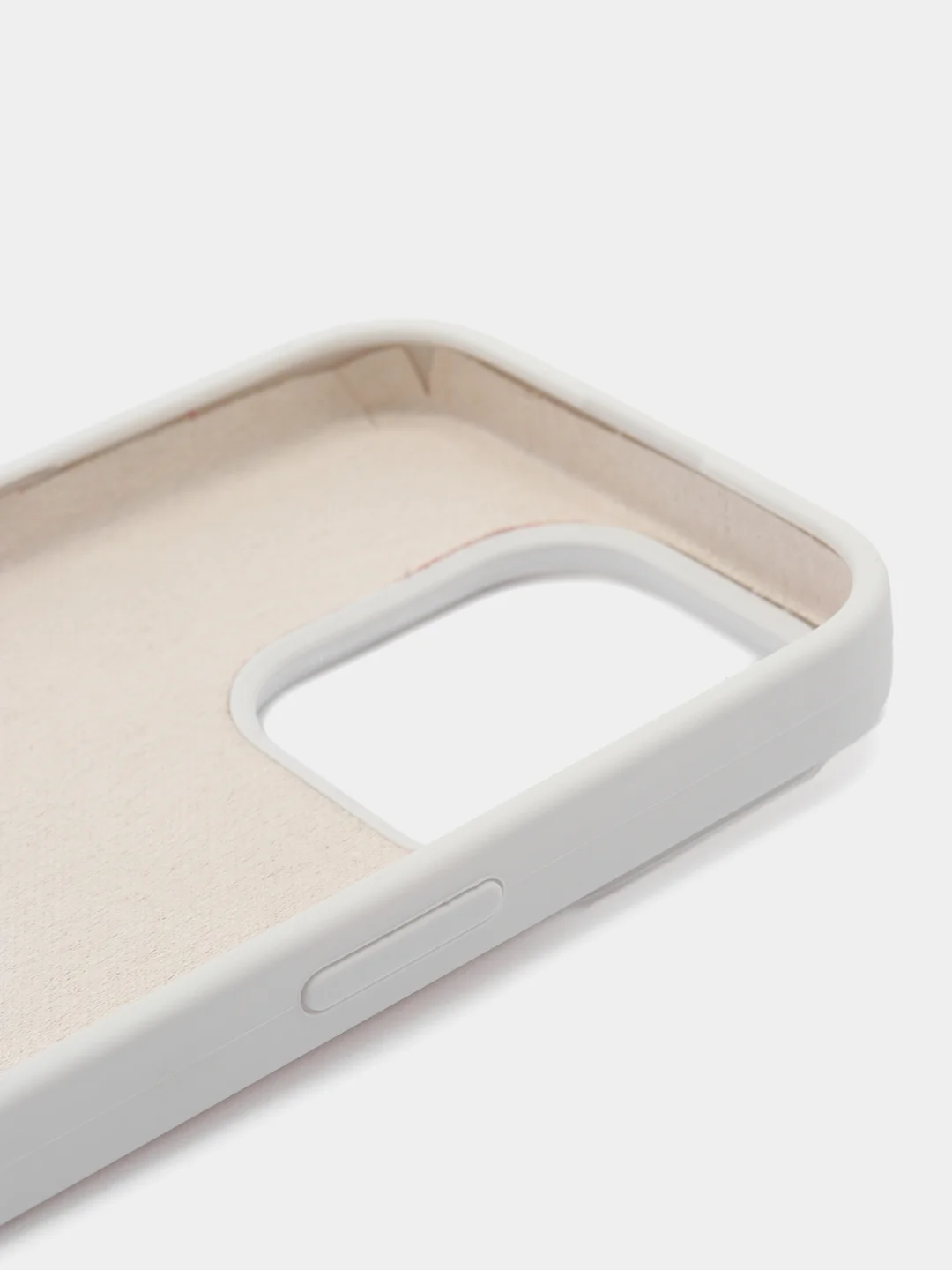 Белый чехол Silicone Case для iPhone 15, 15 Plus, 15 Pro, 15 Pro Max, Ultra с закрытым низом
