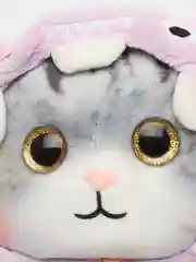 Лавандовый мягкая игрушка кошка в костюме, плюшевая с бубенцом, 24 см