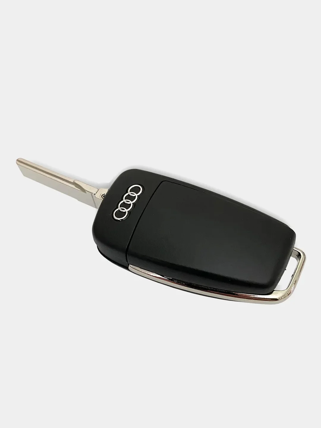 Корпус на штатный ключ с лезвием выкидной Audi А6 / Ауди (А0021 А6)
