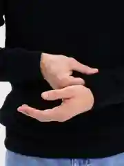Серый лонгслив мужской