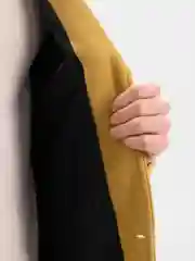 Бежевый пальто мужское, однобортное