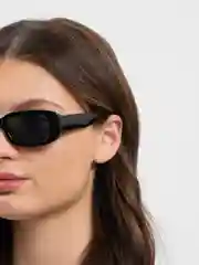 Черный солнцезащитные очки, прямоугольные