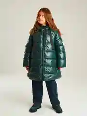 Зеленый куртка для девочки SMENA зимняя удлиненная, с капюшоном