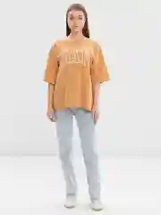 Карамельный футболка свободного кроя, однотонная, oversize с принтом GAP