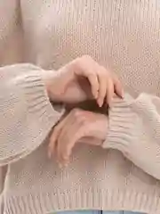 Свитер женский оверсайз, укороченный