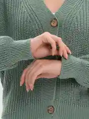 Зелёный хаки кардиган