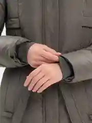 Приглушённый хаки куртка женская