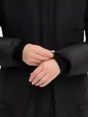 Черный куртка женская