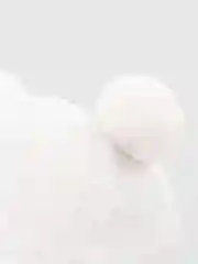 Молочный бейсболка меховая