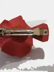 Красный заколка для волос "Розочка"