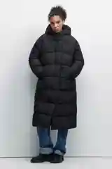Черный пальто женское Befree oversize стеганое длинное с капюшоном