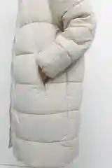 Бежевый меланж пальто женское Befree oversize стеганое длинное с капюшоном