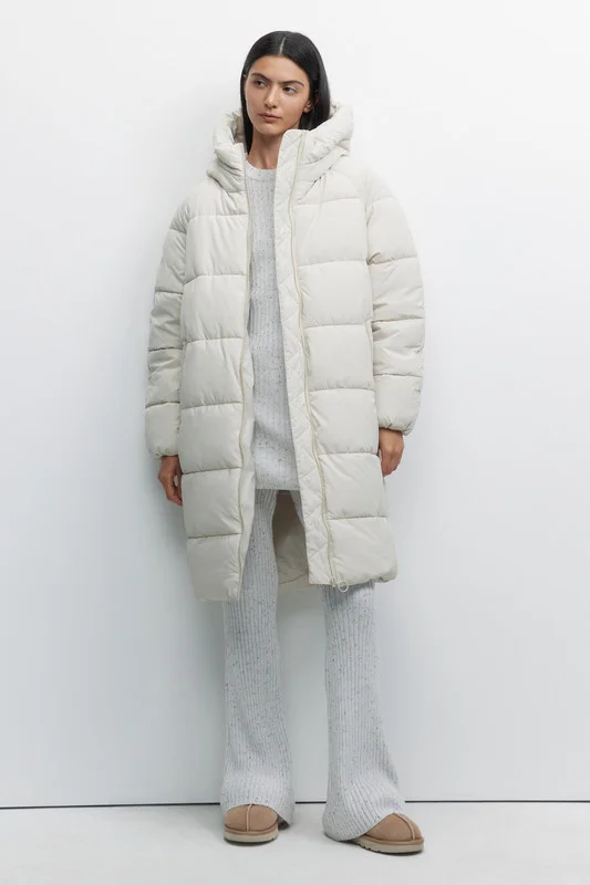Бежевый меланж пальто женское Befree oversize стеганое длинное с капюшоном