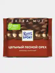 Шоколад молочный Ritter Sport с цельным обжаренным орехом лещины, 100гр