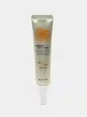Увлажняющий крем для зоны вокруг глаз с SPF 3W Clinic, защита от ультрафиолета