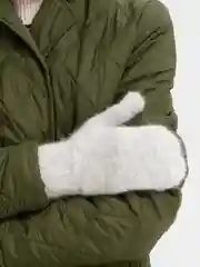 Серый женские варежки