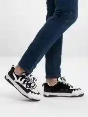 Черный кроссовки женские