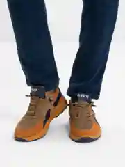 Терракотовый кроссовки мужские