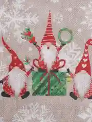 Разноцветный новогодний чехол для бутылки
