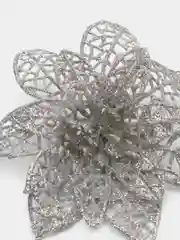Серебряный украшение на елку цветы, елочные украшения