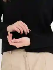 Черный укороченный женский свитер, оверсайз