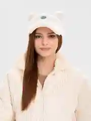 Молочный бейсболка женская, меховая