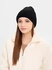 Черный шапка женская