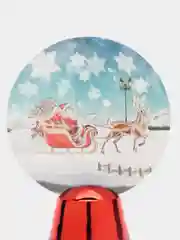 Бежевый светящийся фонарик