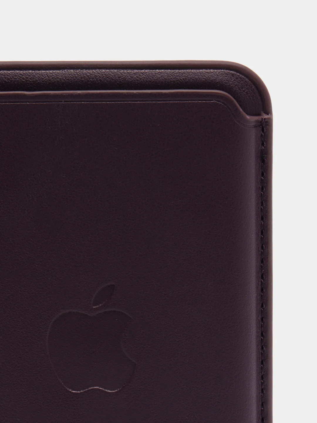 Бордовый картхолдер MagSafe для iPhone (Айфон), анимация