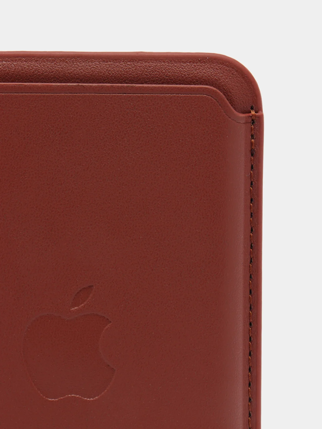 Коричневый картхолдер MagSafe для iPhone (Айфон), анимация