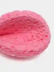 Розовый спонж для умывания пористый