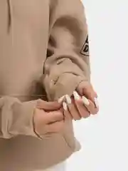 Зеленый толстовка-худи женская, оверсайз с принтом и нашивкой, с капюшоном, утепленная мужская