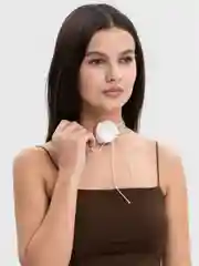Чокер цветок на шею, черный / белый, чокер "Роза" на шнурке, подарок