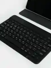 Серый планшет с клавиатурой MTOUCH Smart Pad 4/128 Гб, 10.1 дюйм