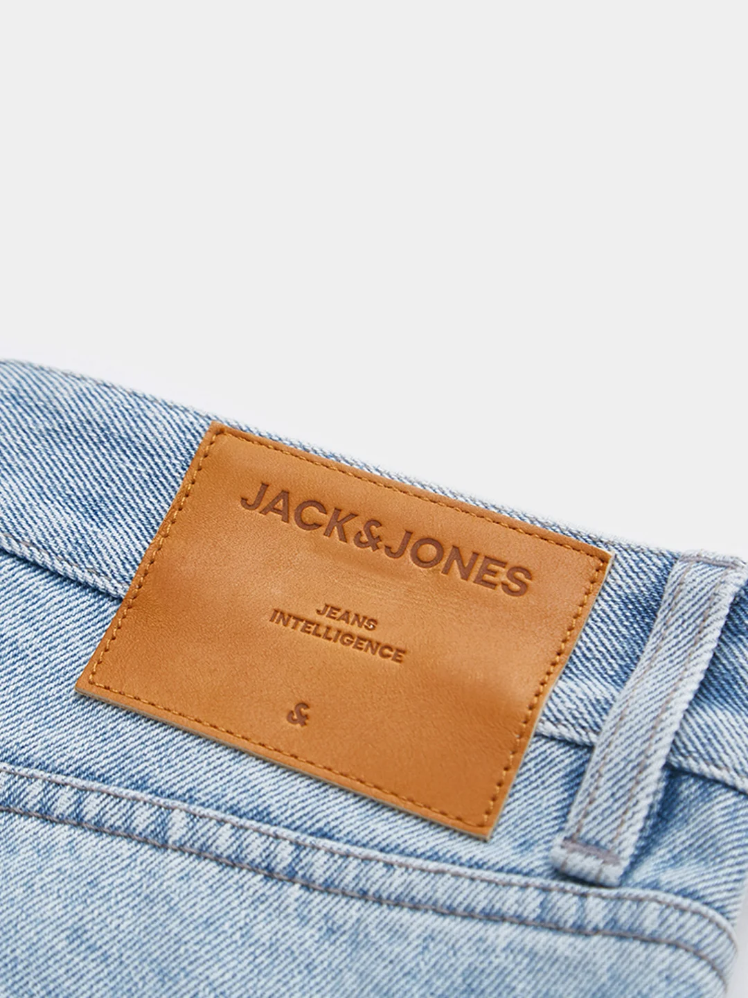 Светло-синий голубые широкие джинсы карго Jack&Jones из denim для кэжуального лука