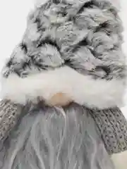 Розовый гном новогодний