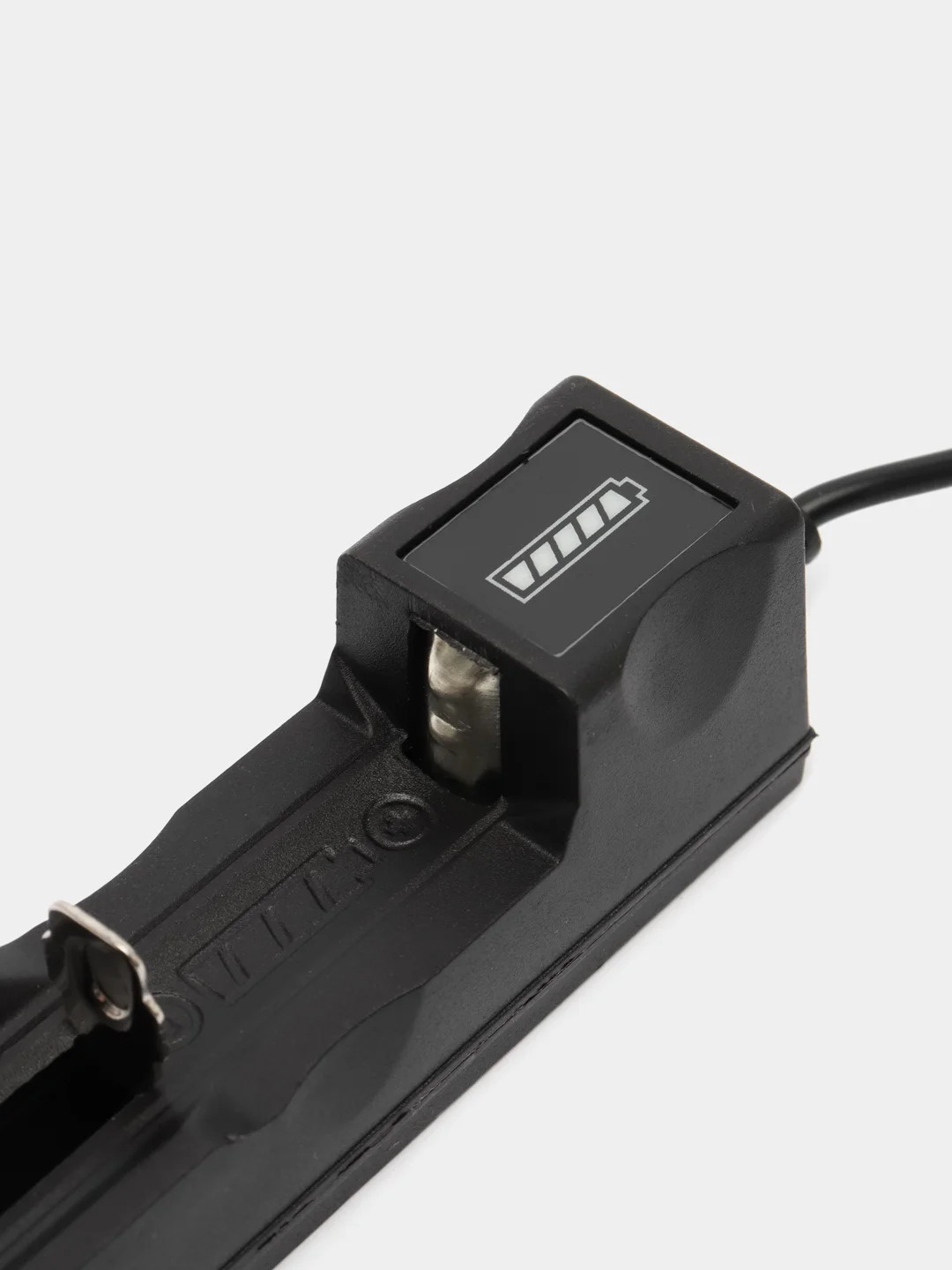 Белый зарядное устройство USB для аккумуляторных батареек 18650