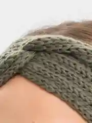 Белый вязаная повязка на голову