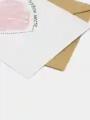 Открытка на свадьбу "Семья на первом месте"