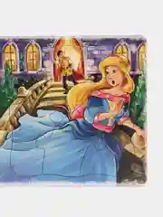 Зеленый развивающая книжка для детей с пазлами
