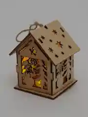 Горчичный новогодняя елочная игрушка с подсветкой
