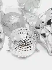Серебряный набор ёлочных игрушек разной формы микс