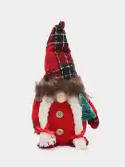 Алый гном новогодний