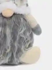 Серый гном новогодний