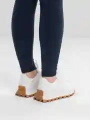 Белый женские кроссовки