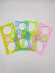 Желтый линейка для узоров